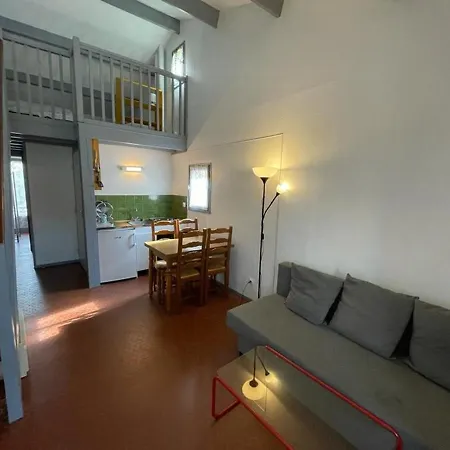 Charmante Maisonnette Proche Du Port Avec Parking Et Animaux Acceptes *